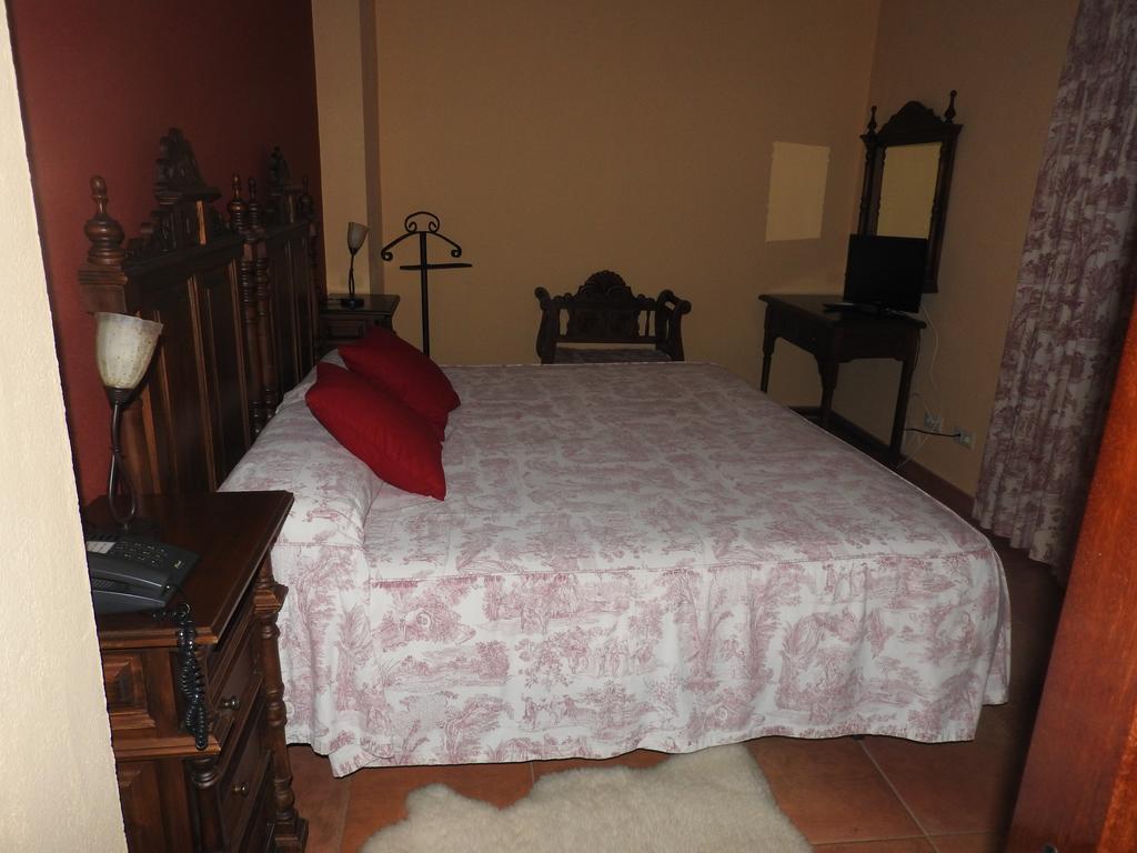 Hotel El Refugio De Juanar Ojén エクステリア 写真